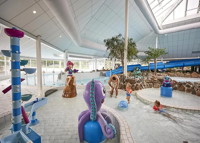 In Limburg With Sauna & Bbq فيلة *